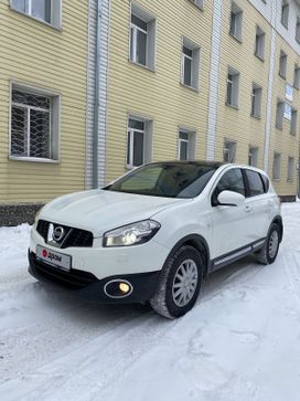 SUV   Nissan Qashqai 2010 , 1359000 , 