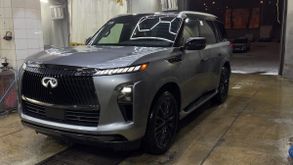  QX80, 2025