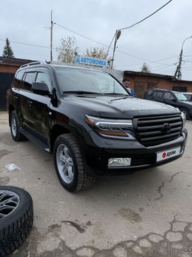 SUV   Toyota Land Cruiser 2011 , 3600000 ,  