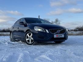  Volvo S60 2011