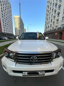  Land Cruiser 2015