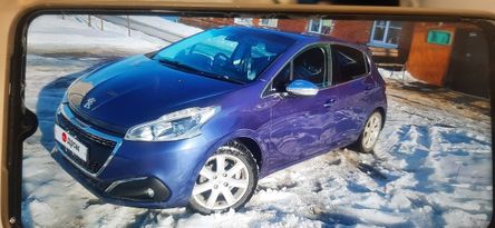  Peugeot 208 2018 , 800000 , 