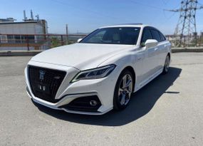  Toyota Crown 2018 , 3600000 , 