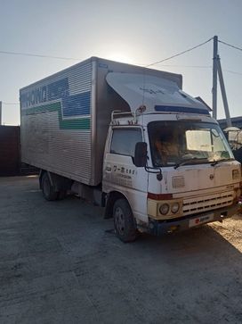  Nissan Atlas 1988 , 490000 , 