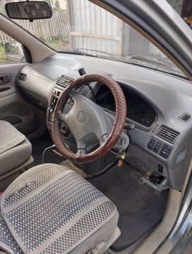    Toyota Gaia 1999 , 530000 , 