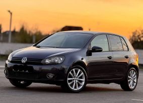  Volkswagen Golf 2012 , 900000 , 