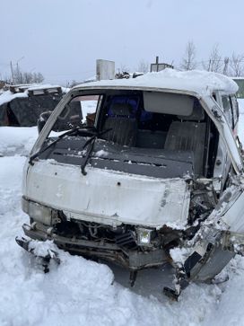    Nissan Caravan 2001 , 170000 , 