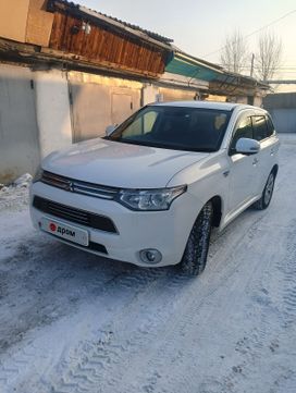 SUV   Mitsubishi Outlander 2014 , 1880000 , 