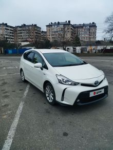  Prius Alpha 2015