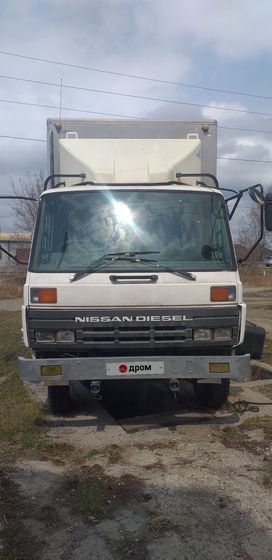 Nissan Diesel UD 1990 , 700000 , 