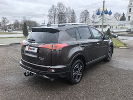 SUV   Toyota RAV4 2018 , 2300000 , 