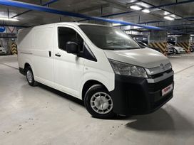    Toyota Hiace 2021 , 5090000 , 