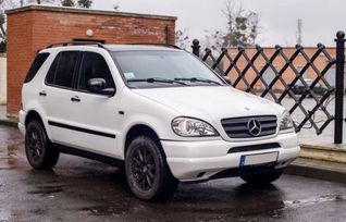 SUV   Mercedes-Benz M-Class 1998 , 666666 , 