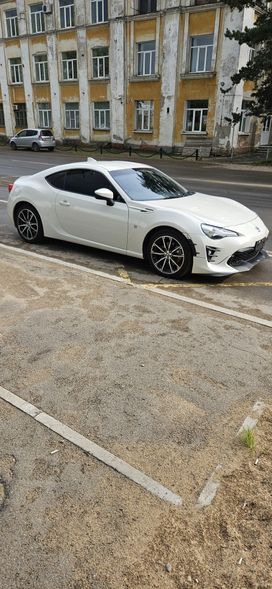  Toyota GT 86 2018 , 2400000 , --