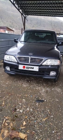 SUV      2008 , 650000 , 