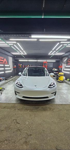  Tesla Model 3 2020 , 3750000 , 