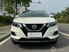 SUV   Nissan Qashqai 2020 , 2100000 , 