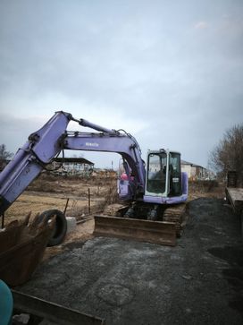 - Komatsu PC128US-2 1999 , 3600000 , -