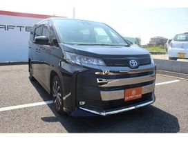    Toyota Noah 2022 , 2845000 , 