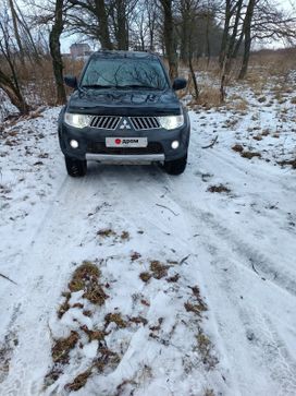 SUV   Mitsubishi Pajero Sport 2012 , 1800000 , 