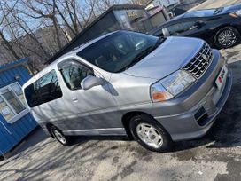    Toyota Grand Hiace 2000 , 1050000 , 