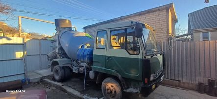  () Mitsubishi Fuso Fighter 1991 , 2400000 , 