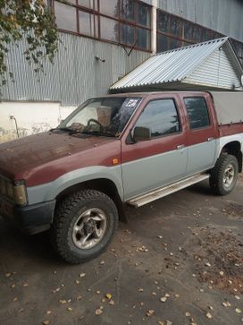  Nissan Datsun 1992 , 600000 , 