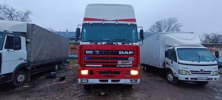    DAF 95 1996 , 1350000 , 