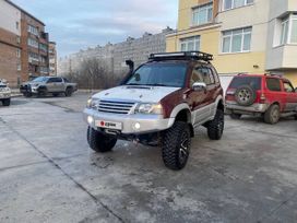 SUV   Suzuki Grand Vitara 2000 , 868000 , 