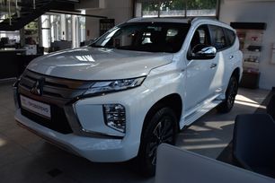 SUV   Mitsubishi Montero Sport 2023 , 6390000 , 