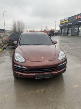 SUV   Porsche Cayenne 2011 , 3100000 , 