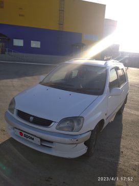  Toyota Raum 2001 , 500000 , 