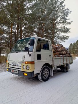   Nissan Atlas 1989 , 495000 , 