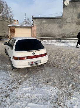  3  Toyota Corolla II 1992 , 240000 , 