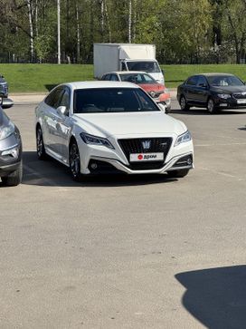  Toyota Crown 2018 , 3800000 , 
