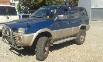 SUV   Nissan Mistral 1995 , 240000 , 