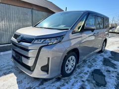 Toyota Noah, 2022
