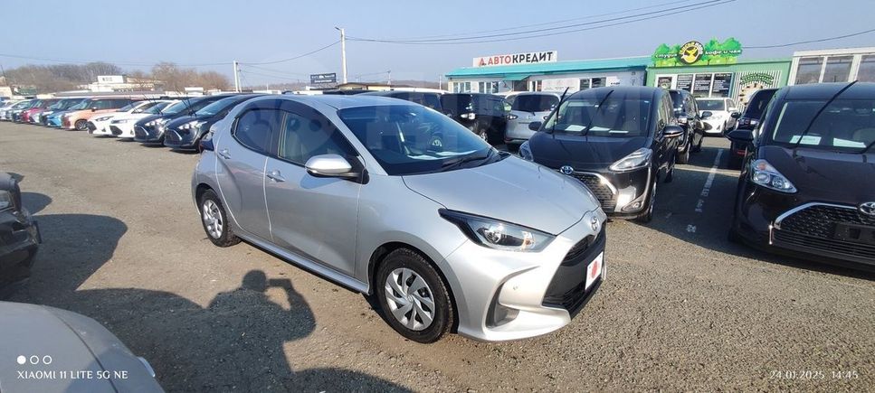  Toyota Yaris 2020 , 1400000 , 