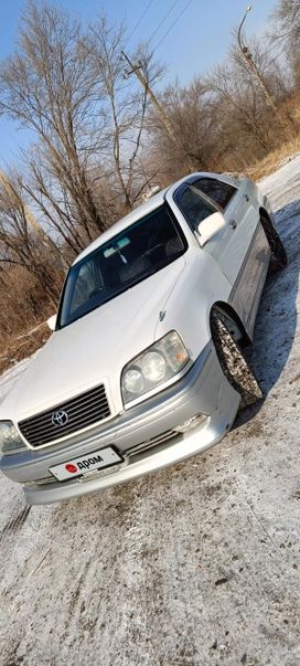  Toyota Crown 2001 , 680000 , 