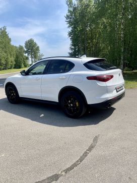 SUV   Alfa Romeo Stelvio 2020 , 2800000 , 