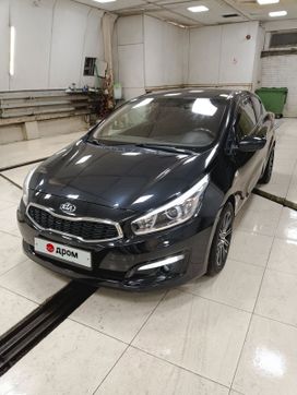  3  Kia ProCeed 2017 , 1300000 , 