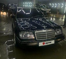  Mercedes-Benz E-Class 1994 , 800000 ,  