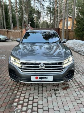 SUV   Volkswagen Touareg 2018 , 4600000 , 