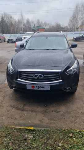 SUV   Infiniti FX30d 2013 , 2200000 , 