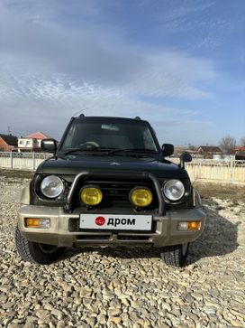  3  Mitsubishi Pajero Junior 1995 , 520000 , 
