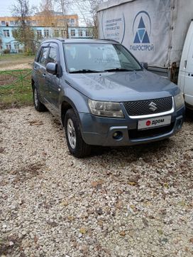 SUV   Suzuki Grand Vitara 2008 , 700000 , 