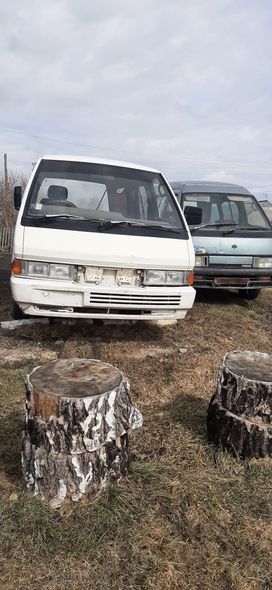    Nissan Largo 1991 , 140000 , 