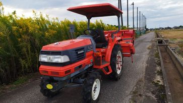 - Kubota GL241 2000 , 850000 , 