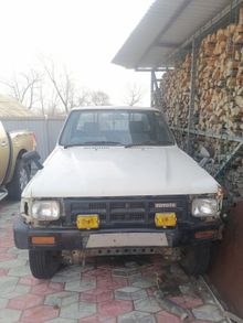  Hilux 1986