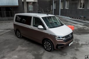    Volkswagen Multivan 2021 , 9450000 , 